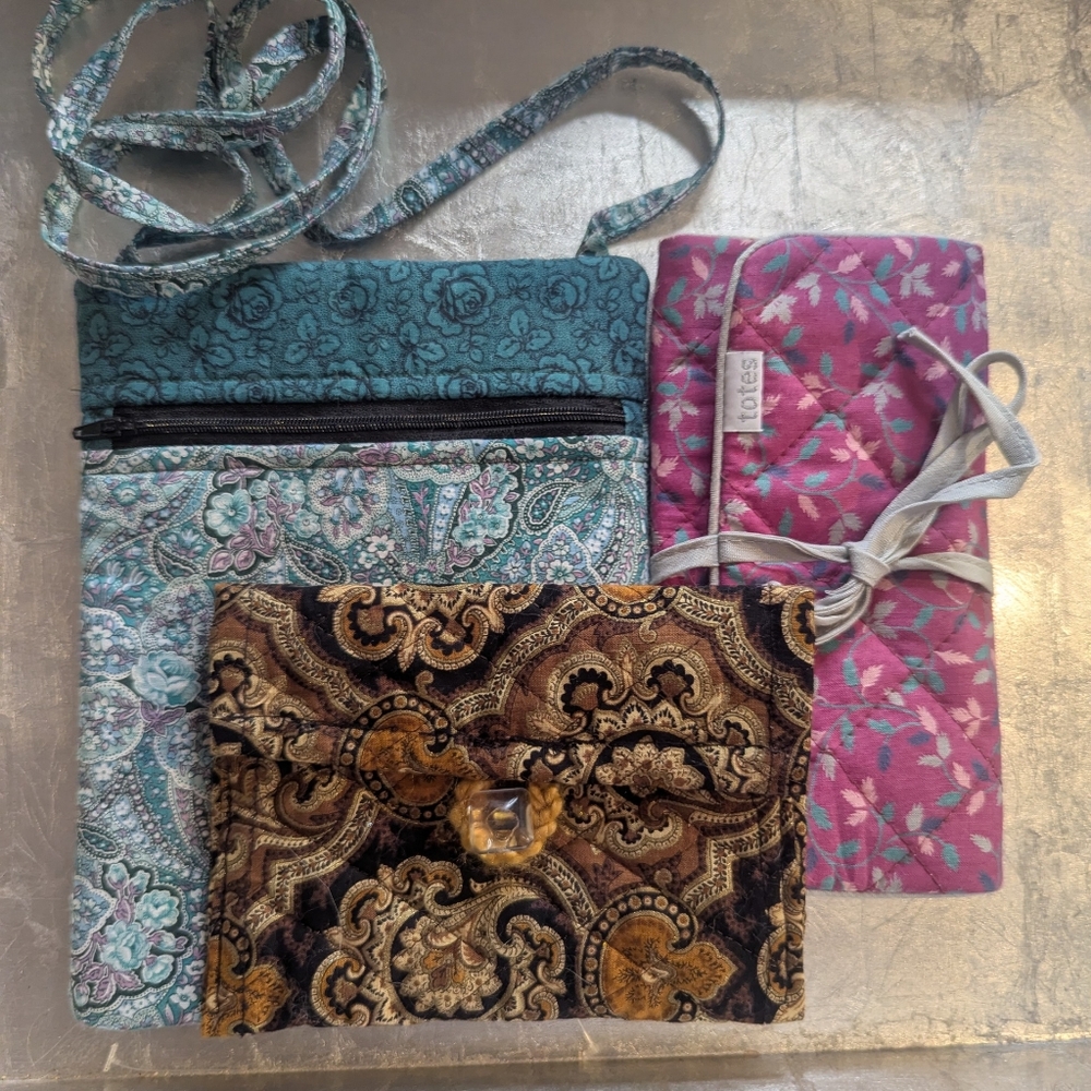 Totes Teal, Pink, Brown 3 Cases, Fabric Zipper Crossbody Jewelry Bags